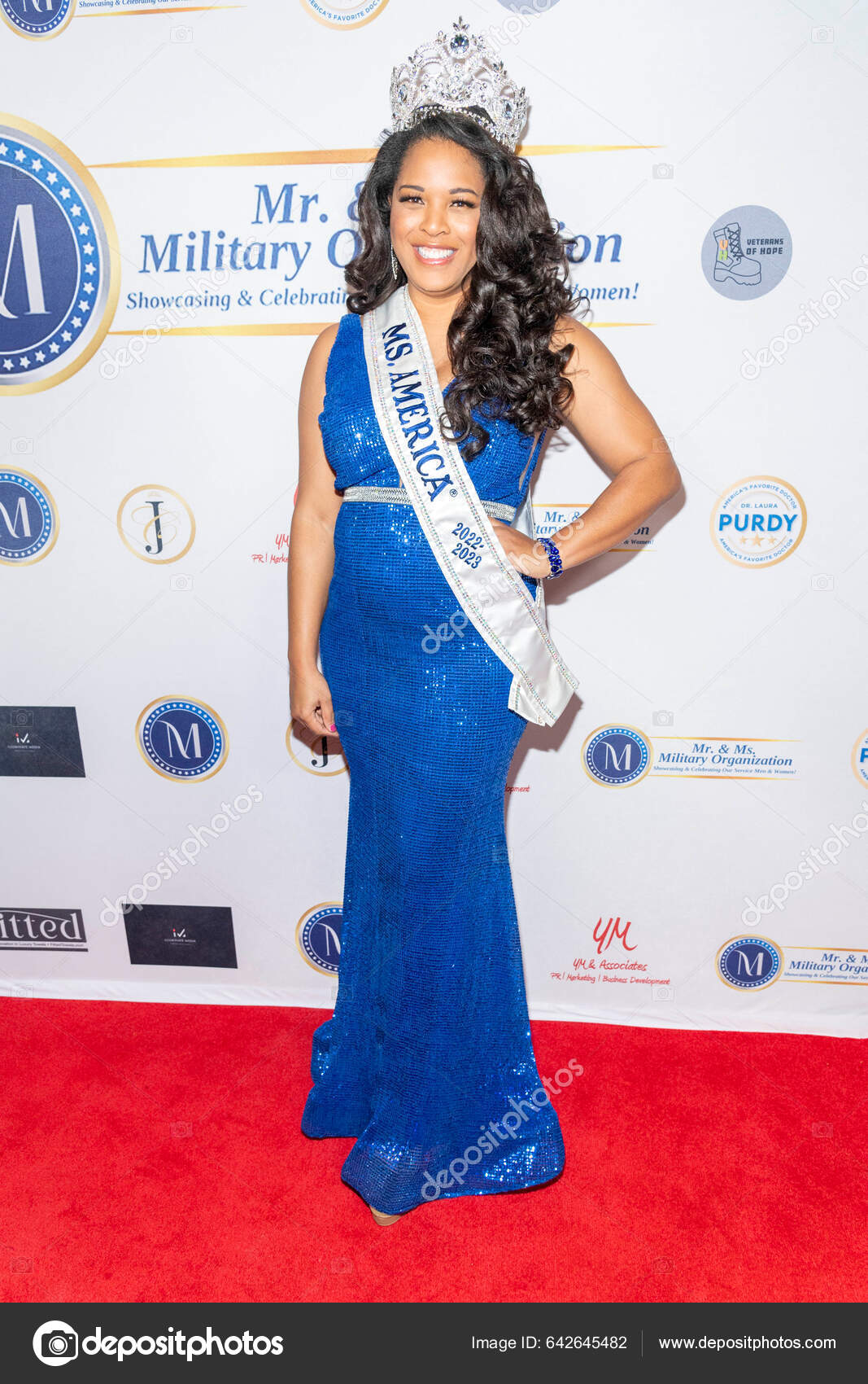 2022 2023 America Athena Fleming Attends 2023 Military Pageant Joan Stock Editorial Photo