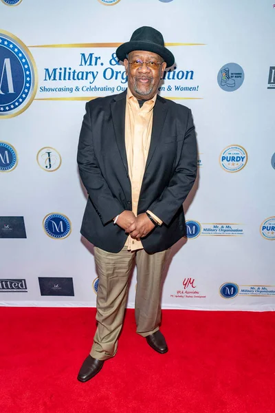 Gary Rohadfox Sanders Attends 2023 Military Pageant Joan Kroc Theater — Stock Photo, Image