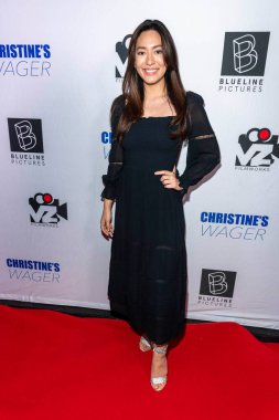 Actor Grace Glenn attends 