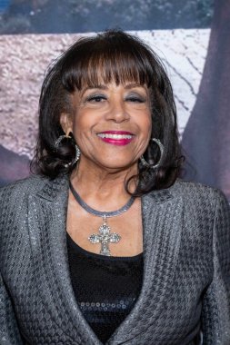 Şarkıcı Scherrie Payne 7 Nisan 2023 'te Beverly Hills, CA' da 