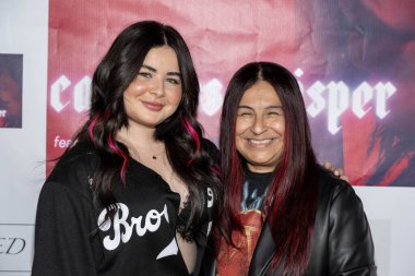 Şarkıcı Kendall Rae Ricci ve annesi Diane Kendall Rae Ricci 'nin 