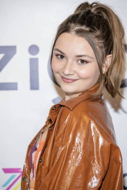 Aktris Gemma Brooke Allen, Zigazoo ve Teen Beat Media 'nın sunduğu 