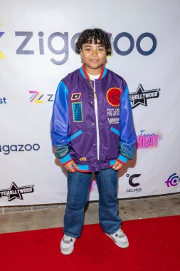 Dansçı Jacob Planes, 15 Haziran 2023 'te Santa Monica' daki Famecast Stüdyoları 'nda Zigazoo ve Teen Beat Media' nın sunduğu 