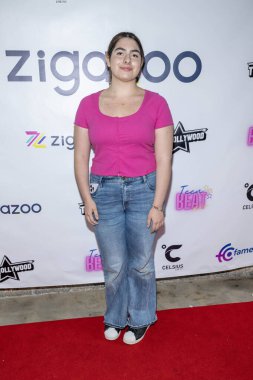 Nessa Kreakopyan, Zigazoo ve Teen Beat Media 'nın sunduğu 