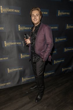 Şarkıcı Presley Aronson, 17 Ağustos 2023 'te Avalon Hollywood, Los Angeles' ta düzenlenen Yıllık Hollywood Bağımsız Müzik Ödüllerine katıldı.