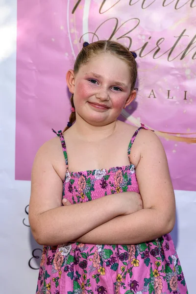 Actrice Ciera Roberts Woont Natalie Kopyan 13E Verjaardag Bij Famous — Stockfoto