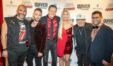Yapımcı Judah Ray, Aktör David Josh Lawrence, Aktör / Yapımcı Tom Malloy, Aktör Courtney Warner, Aktör Vince Lozano, Baş Yapımcı Charlie Shrem Los Angeles Film prömiyer Travma Terapisi / Psikoz Güzel Sanatlar Tiyatrosu, Los Angeles, CA Augus