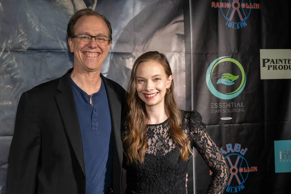 Aktör Sean Whalen, Aktris Rebekah Kennedy Los Angeles Film Premiere BENEATH US Hepsi Laemmles Town Center 5, Los Angeles, CA 14 Eylül 2023