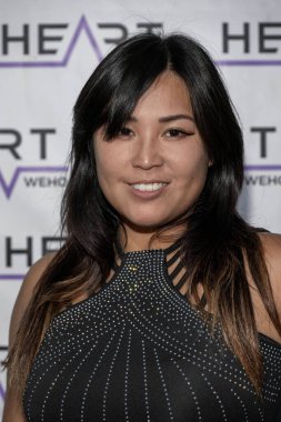 Güreşçi Zeda Zhang, 12 Ekim 2023 'te Heart Night Club, Los Angeles' ta düzenlenen Pound Town güreş prömiyerine katıldı.