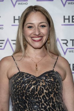 Aktris Sasha Kerbel, 12 Ekim 2023 'te Heart Night Club, Los Angeles' ta düzenlenen Pound Town Güreş Galasına katıldı.