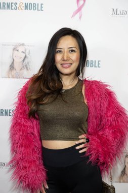 Komedyen Cat Ce, Barnes and Noble 'daki The Grove, Los Angeles, CA 16 Ekim 2023' teki 