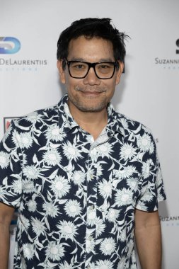 Yönetmen Dale Fabrigar, Ava 'nın Kalp Vakfı yararına 5 Kasım 2023' te Los Angeles 'ta Suzanne DeLaurentiis Prodüksiyon Alış verişine katıldı.