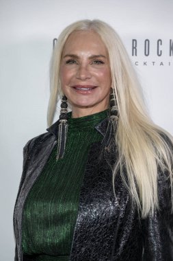 Tasarımcı Michelle Nichols, 11 Kasım 2023 'te Hotel Ziggy, Los Angeles' ta Gaziler İçin OTR Komedyenleri Sunar.