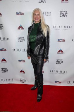 Tasarımcı Michelle Nichols, 11 Kasım 2023 'te Hotel Ziggy, Los Angeles' ta Gaziler İçin OTR Komedyenleri Sunar.