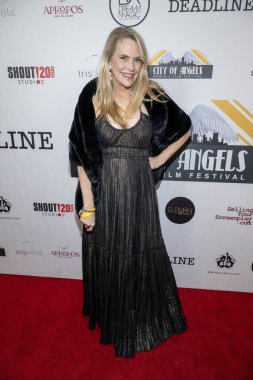 Aktris Kathryn Hollis Peters, Bella Blanca Olay Merkezi, Los Angeles 'ta düzenlenen 2023 City Of Angels Women' s Film Festivali Ödül Töreni 'ne katıldı.