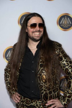 Müzisyen Obadiah Brown-Beach, 15 Kasım 2023 'te Avalon Hollywood, Los Angeles' ta Medya Ödülleri 'nde 14. Hollywood Müzik' e katıldı.