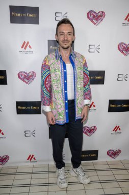 Yapımcı Alex Zinovkin, Max Etkinlikleri 'ne katıldı. Komedi Modelleri sunar. SIXTY Beverly Hills, Los Angeles, CA 17 Kasım 2023