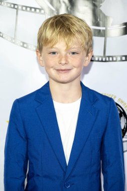 Aktör Toby Larsen, Şaban Tiyatrosu, Los Angeles 'ta düzenlenen 8. Geleneksel Genç Eğlence Ödülleri' ne katıldı.