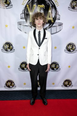 Aktör Tristan Riggs, Şaban Tiyatrosu, Los Angeles 'ta düzenlenen 8. Geleneksel Genç Eğlence Ödülleri' ne katıldı.