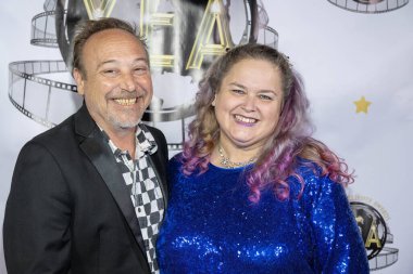 Aktör Keith Coogan ve eşi Kristen Shean, Şaban Tiyatrosu, Los Angeles 'ta düzenlenen 8. Yıllık Genç Eğlence Ödülleri' ne katıldılar.