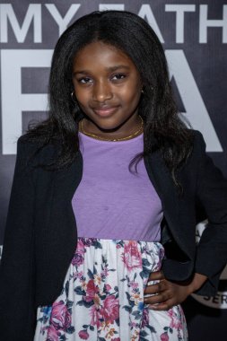 Şarkıcı / Oyuncu Josephine Joy, 30 Ocak 2024 'te Look Cinema Glendale, Los Angeles' taki 