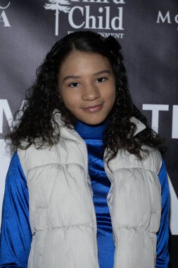 Şarkıcı Ariella Byrd, 30 Ocak 2024 'te Look Cinema Glendale, Los Angeles' ta 