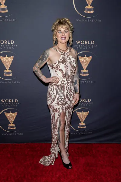 Şarkıcı Clare Cunningham, The Soiree tarafından The Bourbon Room, Los Angeles, CA 'da sunulan 2024 Dünya Eğlence Ödülleri' ne katıldı.