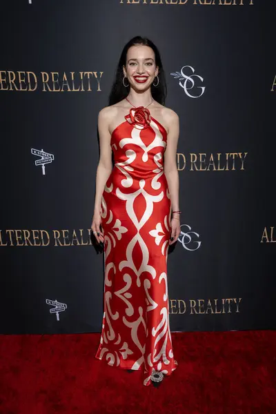 Actress Oliviia Tcargush Attends Special Screening Thriller Altered Reality Regal — Stock Photo, Image
