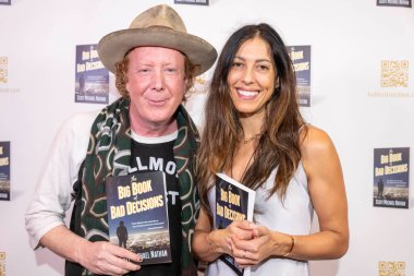 Yazar Scott Michael Nathan, SOHO Ev Tasarımcısı Melanie Hendel, Scott Michael Nathan 'ın 