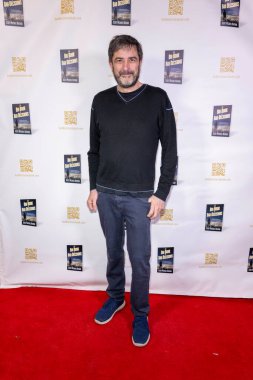 Yapımcı Stephen Israel, Scott Michael Nathan 'ın 22 Şubat 2024' te Los Angeles Kitap Çorbası, Los Angeles 'taki 