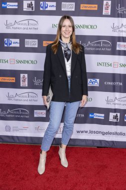 Aktris Natalia Ryumina TCL Çin Tiyatrosu, Los Angeles, CA, 3 Mart 2024 'te 2024 Los Angeles Italia Film, Moda ve Sanat Festivali açılış gecesine katıldı.
