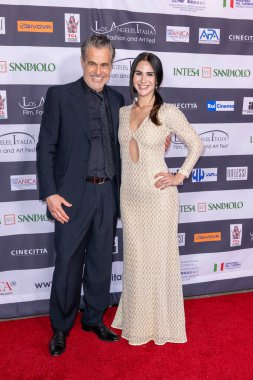 Aktör Edoardo Costa, Aktris Caroline Marie Los Angeles Italia Film, Moda ve Sanat Festivali 'nin 3 Mart 2024' te TCL Çin Tiyatrosu 'ndaki açılış gecesine katıldı.