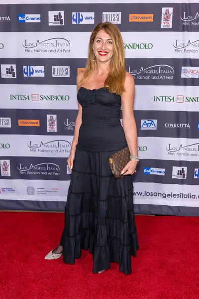 Yaşam koçu Camilla Penni, Los Angeles Italia Film, Moda ve Sanat Festivali 'nin 3 Mart 2024' te TCL Çin Tiyatrosu 'ndaki açılış gecesine katılıyor.