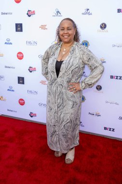 Mezuniyet Balosu Sınırsız Octavia Clayton 'ın kurucularından biri Earvin Magic Johnson Park & Community Event Center, Los Angeles, CA, 9 Mart 2024' te düzenlenen 2024 Mezuniyet Fuarı Sınırsız ve moda gösterisine katıldı.