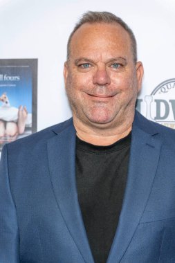 Aktör Brian Hall, Luxe Sunset Blvd Hotel, Los Angeles 'ta düzenlenen 2024 Yıllık Suzanne Delaurentiis Gala, Luncheon and Gifting Suite' a katılıyor.