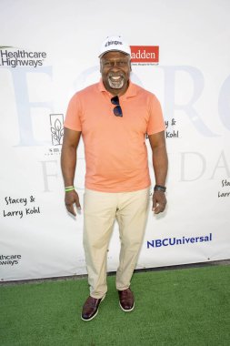 Aktör Kim Estes, Lakeside Golf Kulübü, Los Angeles, CA, 29 Nisan 2024 'te 17. George Lopez' e katıldı.