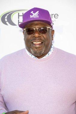 Aktör Cedric The Entertainer, Lakeside Golf Kulübü, Los Angeles, CA, 29 Nisan 2024 'te 17. George Lopez Ünlüleri Golf Klasiğine katıldı.
