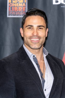 Aktör Carlo Mendez, 