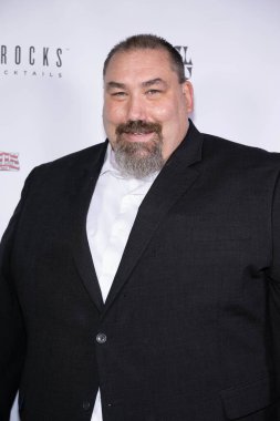 Komedyen / Aktör Matt Grisat Christine Peake 'in 2024 Anma Günü Komedi Şovu' na katılıyor. Ziggy, Los Angeles, CA, 27 Mayıs 2024