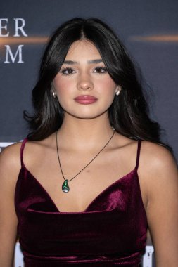 Aktris Alexandra Bull, Look Cinema Glendale, Los Angeles, CA, 30 Mayıs 2024 'te LoveXO tarafından sunulan 