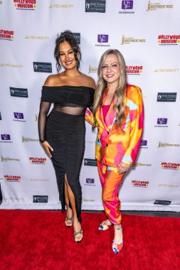 Aktris Mina Tobias, Yazar Brandy Vega, 18 Temmuz 2024 'te AVALON Hollywood ve Bardot, Los Angeles' ta düzenlenen Hollywood Bağımsız Müzik Ödülleri 'ne katıldı.