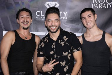 Şarkıcı / dansçı Robert Rene ve dans partneri ADIL C 'Aura' Los Angeles Tour and Music Release Party Club Bahia, Los Angeles, CA, 28 Ağustos 2024