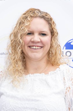 Kurucu ortağı Gemini Crown Tech Stephanie Moore, 15 Eylül 2024 'te Lucy' nin Kuaför Salonu 'nda Suzanne DeLaurentiis' in 76.