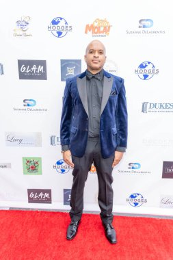 Müzisyen Roycel Aşçıları 15 Eylül 2024 'te Lucy' nin Kuaför Salonu 'nda Suzanne DeLaurentiis' in 76.