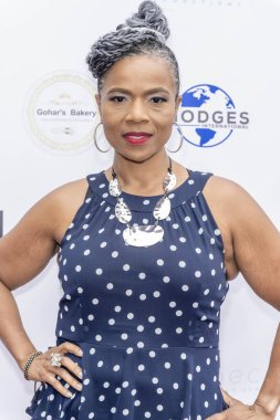 Oyuncu Deja Dee, 15 Eylül 2024 'te Lucy' nin Kuaför Salonu 'nda Suzanne DeLaurentiis' in 76.