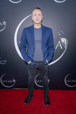 Reiki Master Edward Ormandy 30 Eylül 2024 'te Los Angeles' taki SATARA-House of Mystical Wellness 'in Büyük Açılış Töreni' ne katıldı.