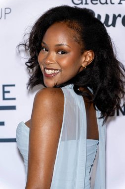 Aktris Coco Kariuki, TCL Çin Tiyatrosu, Los Angeles, CA, 1 Ekim 2024 'te AVERAGE Joe adlı uzun metrajlı filmin dünya prömiyerine katıldı.