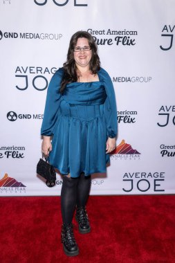 Aktris Ann Mahoney, TCL Çin Tiyatrosu, Los Angeles, CA, 1 Ekim 2024 'te AVERAGE Joe' nun dünya prömiyerine katıldı.