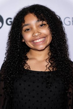 Şarkıcı Ayla Ray TCL Çin Tiyatrosu, Los Angeles, CA, 1 Ekim 2024 'te AVERAGE Joe' nun dünya prömiyerine katıldı.