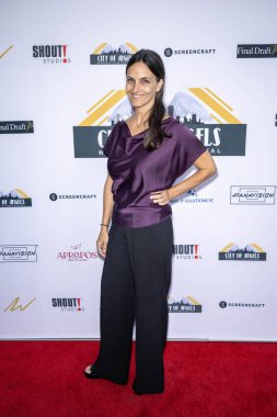 Aktris Lucia Tarantino, Harmony Gold Theater, Los Angeles, CA, 13 Ekim 2024 'te Melek Kadın Film Festivali ve Ödülleri' ne katıldı.